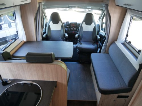 Sunlight T67, 9-speed automatic, Single beds, XXL Garage photo: 7