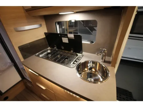 Knaus Sudwind Black Selection 420 QD Transverse bed & Tall refrigerator! photo: 14
