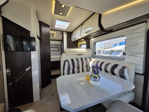 B&uuml;rstner Elegance 695 G Queensbed BOMVOL 2017 photo: 8
