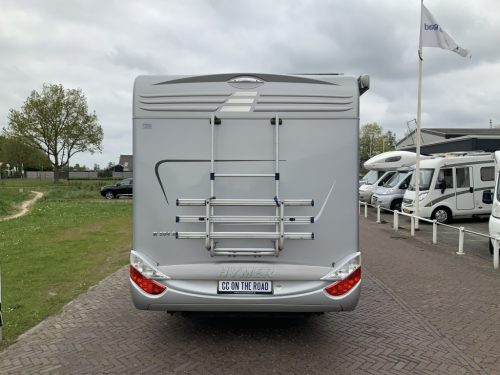 Hymer B 504 SL A-class, Equipped with 1-person bed at the rear and a pop-up bed at the front, Engine air conditioning, Alko chassis etc, Year of manufacture 2009 Motorhome centre on the road photo: 30