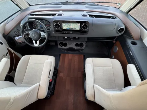 Carthago Chic C-Line I 4.9 LE Mercedes- Lits jumeaux  photo : 9