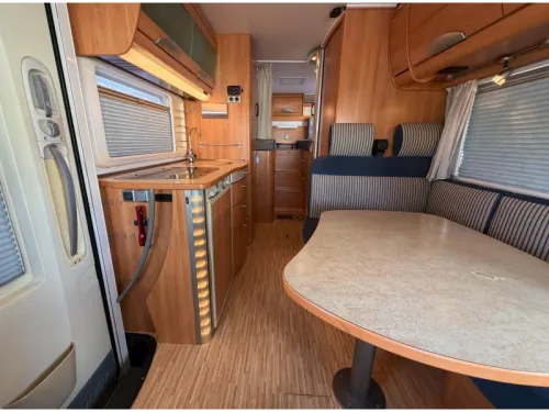 Hymer B 674 SL NL Wohnmobil ( NAP ) Foto: 5