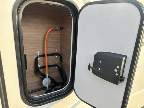 Knaus Tourer Van 500 MQ Automaat 3 pers Hubdach Foto: 21