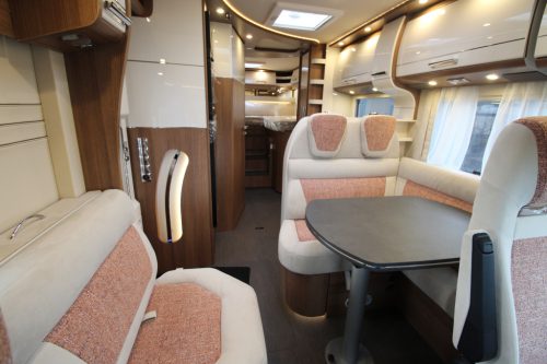 Carthago C-Tourer i 148 LE photo: 6