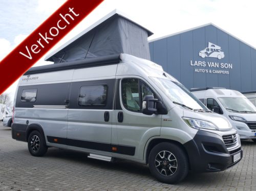Knaus Van Tourer, Single Beds, Pop-top Roof, 9-Speed Automatic.