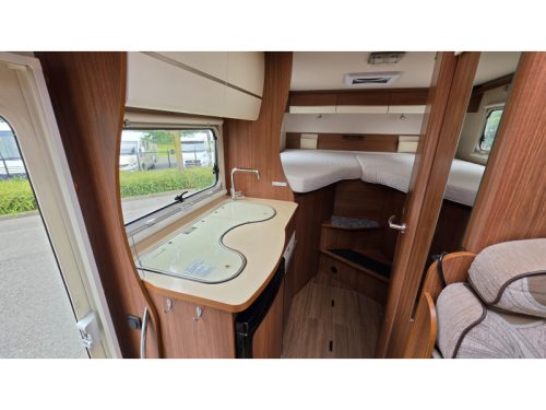 Eura Mobil Profila T 660 EB single beds photo: 5