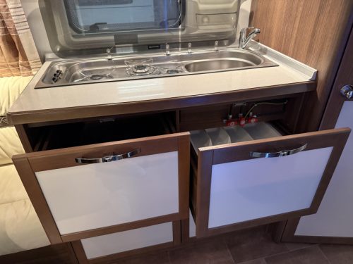 B&uuml;rstner Trecento 525 TL 2 BETTEN RUNDESITZTOP-ZUSTAND Foto: 12
