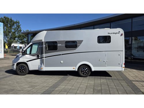 Sunlight T 67 S Active-Roof air conditioning-Motorhome-Navigation photo: 6