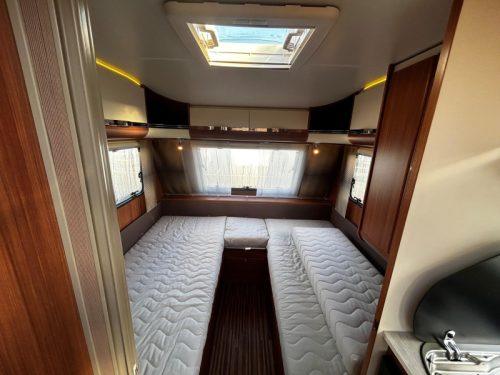Adria Adora 472 LU Level/Rangierhilfe/2x Vorzelt  Foto: 10
