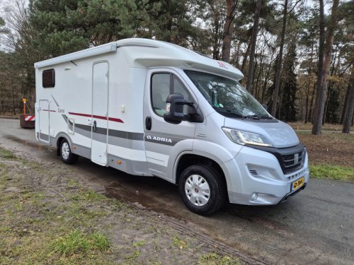 Adria Coral Axess 600 SL TWIN BED air conditioning electric window TV