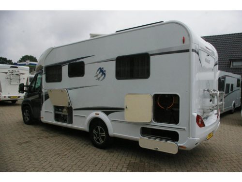 Knaus Sun Ti 700 LEG Queensbed, Garage. photo: 5