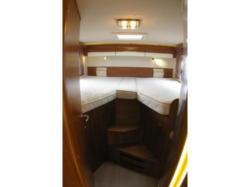Eura Mobil Integra Line 720 EB Single beds, XXL Garage  photo: 17