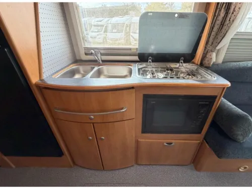 Hymer B694 Foto: 10