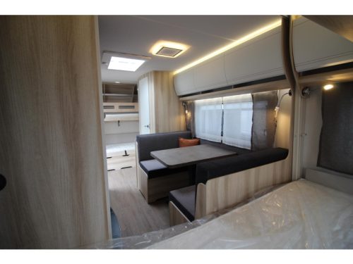 Hobby De Luxe 490 KMF Etagenbetten! Foto: 8