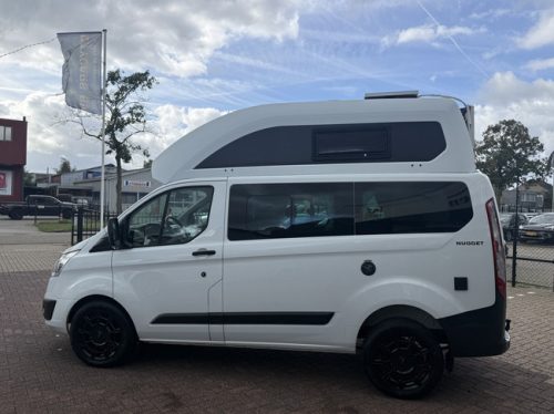 Westfalia Ford Nugget Hochdach Kastenwagen Klimaanlage Tempomat 4 Schlafpl&auml;tze 2x Solarpaneel K&uuml;che Anh&auml;ngerkupplung LM 18 Zoll Foto: 4