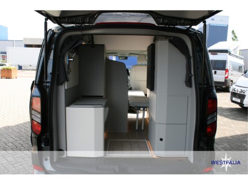 Westfalia Kelsey 136hp Auto. electric bed | photo: 21