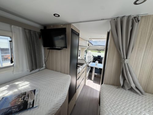 Adria Compact DL 60 Years Selection Levelling system Automatic  photo: 20