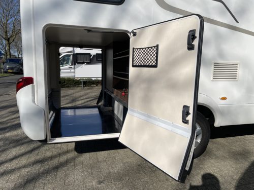 Hymer B 580 BMC MERCEDES AUTOMATIC SINGLE BEDS XXL GARAGE photo: 21