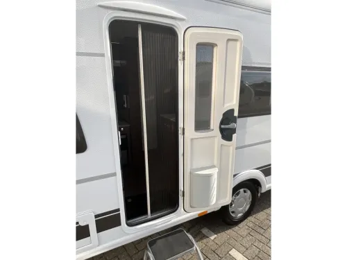 Dethleffs Nomad 530 DR FRENCH BED-MOVER-AWNING  photo: 2
