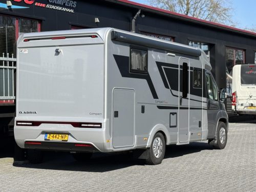 Adria Compact Supreme DL Automaat Foto: 3