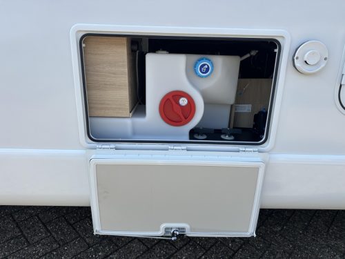Weinsberg CaraCompact Pepper 600 MF 2027 Fransbed Model!  foto: 14