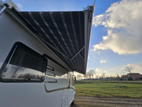 Hymer B678 Premium Line single beds photo: 21