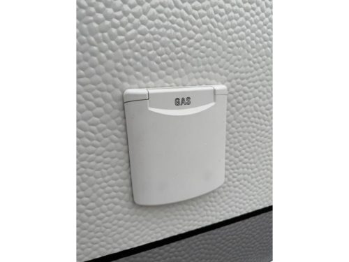 Hobby De Luxe 540 UFF Incl. Mover and Airco photo: 10