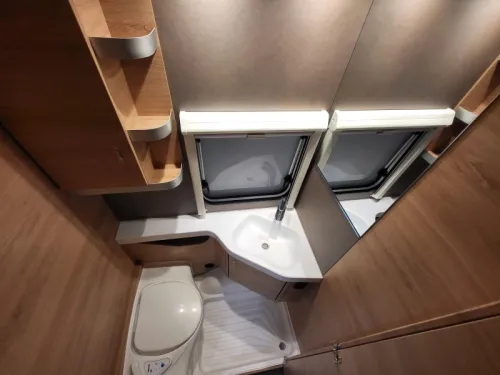 Knaus Sudwind Black Selection 460 EU sofort lieferbar Foto: 11