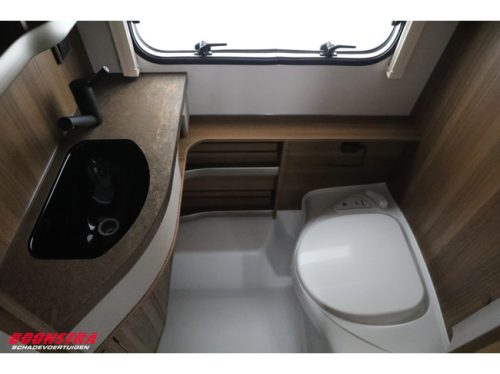 Eriba Touring 430 **NEW/NEU** Awning Transverse bed LMV photo: 18