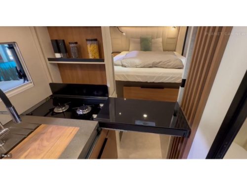 B&uuml;rstner Signature SFT 7.5 QUEENSBED+TOIT RELEVABLE AUTOMATIQUE photo : 7