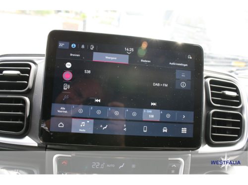Westfalia Columbus 600D 140hp Auto. now with FREE pop-top roof worth &euro; 6,599.00 + registration premium &euro; 4,681.00 photo: 15