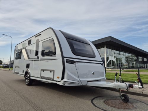 Knaus Sudwind Black Selection 580 UF ALDE Heizung  Foto: 5