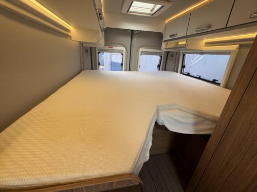 Weinsberg Edition Fire 600 ME Single beds photo: 3