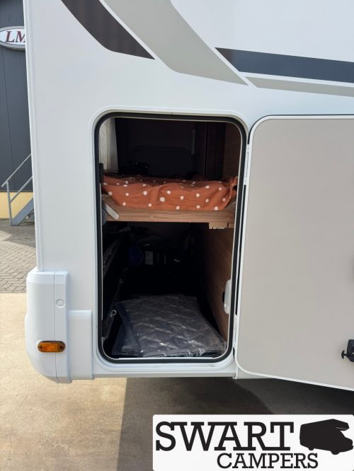 Weinsberg CaraHome 600 DKG, Automatic 6 berths Overcab  photo: 23