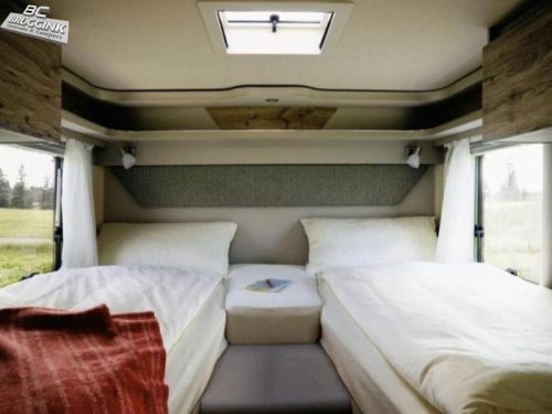 Hymer Exsis-I 580 PURE SINGLE BED 214CM + POP-TOP BED photo: 12