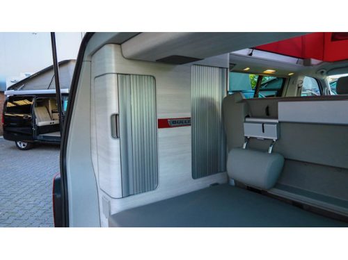 Volkswagen California T6 Ocean Red Bulli edition photo: 17