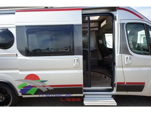 P&ouml;ssl 2Win Style 600 /Towbar/2x battery/160HP photo: 20