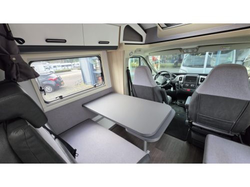 Sun Living S 70 SL single beds pop-top roof photo: 6