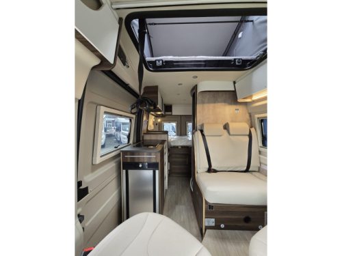 Laika Ecovip 540 CV Compact pop-top camper van photo: 3