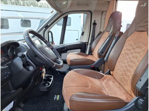 B&uuml;rstner Nexxo Time T 690 G 30 JAHRE EDITION Foto: 5