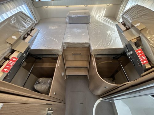 Carthago C1-Tourer I RB-LE 149 Without drop-down bed New photo: 14