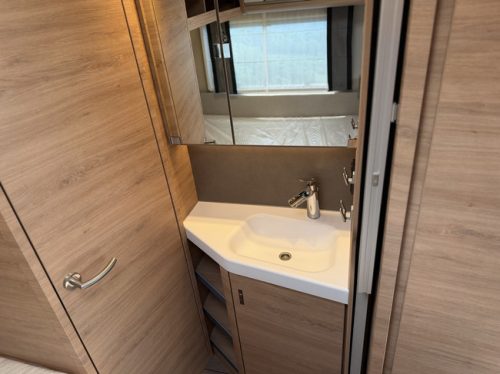 Knaus SUDWIND 450 FU Black Selection Campovollo grey / 50% Deals photo: 14