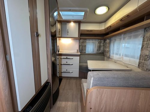 Hobby De Luxe 400 SFe Foto: 22