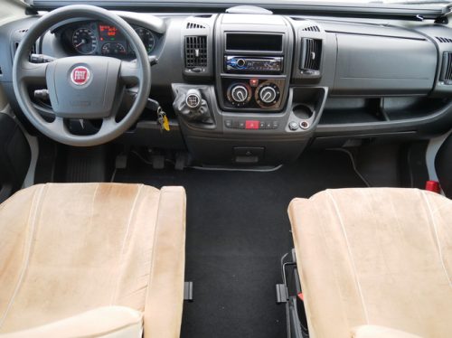 Carado (Hymer) T 448, Single beds, Pop-top roof, XXL Garage!!! photo: 3