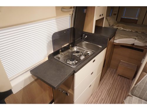 Malibu Van Charming 600 DB photo: 12