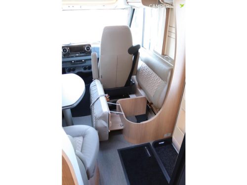 Carthago C-Tourer I 150 QB 170hp Automatic | As good as new | Queens bed | Separate shower | Double floor | Lift bed | Luxury | LED main photo: 8