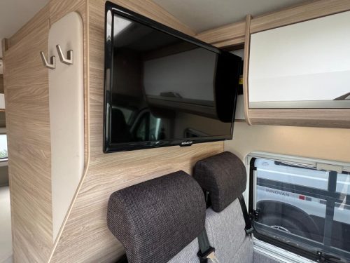 Knaus Boxstar 540 Van-Swing, TV, Zonnepanee  foto: 14
