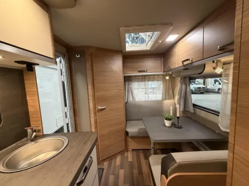 Weinsberg CaraOne Edition HOT 390 QD Vorzelt | Ex-Vermietung Foto: 12