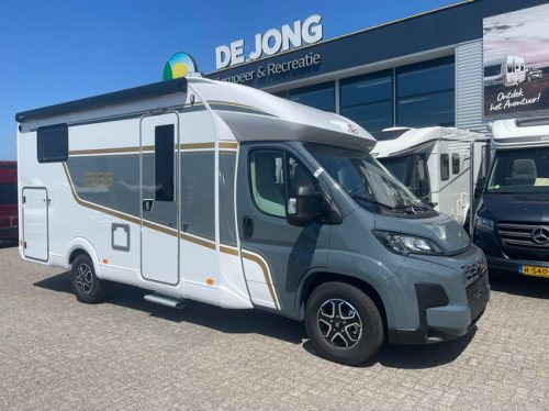 B&uuml;rstner B 66 TD 690 Fiat Foto: 2