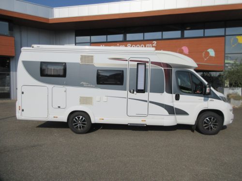 Autocaravana Hobby T 65 GE CON ELEVADOR DE BICICLETAS y AIRE ACONDICIONADO foto: 1